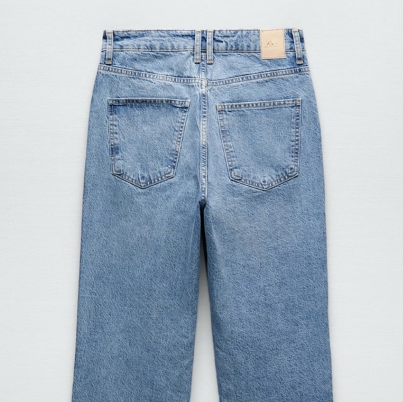 (NWOT) Zara High Rise Straight Jeans - Picture 8 of 8